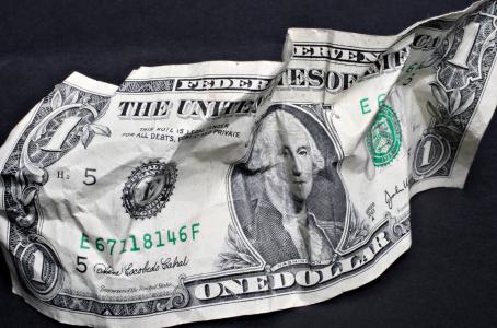 El dólar no da ‘tregua’ al peso