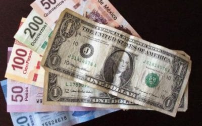 Dólar toca un mínimo de tres semanas
