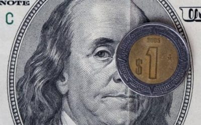 El peso se va de puente con los ‘bolsillos’ llenos de dólares  
