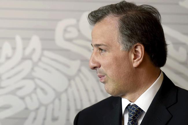 Dólar comenzará a bajar con Trump presidente: Meade