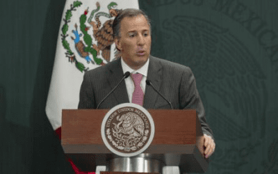Ve Meade poco espacio para bajar impuestos