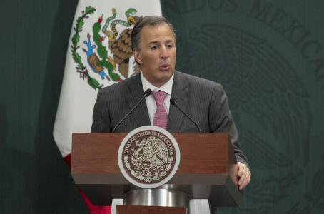 Ve Meade poco espacio para bajar impuestos