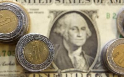 Dólar interbancario sube a 18.56 pesos