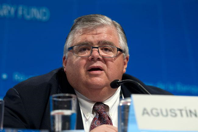 Lo peor de la especulación contra el peso ya terminó: Carstens