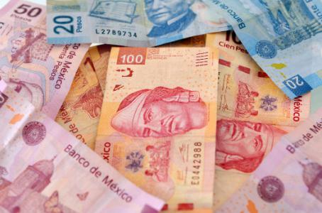 Monedas emergentes avanzan con paso firme