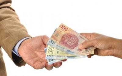 Salario tiene alza récord pero por la inflación ni se siente