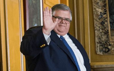 Carstens se despide del Banxico dejando la tasa de interés en 7%